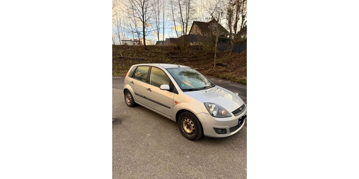 Ford Fiesta 160.000 km 1.650 &euro; Ilsfeld 74360
