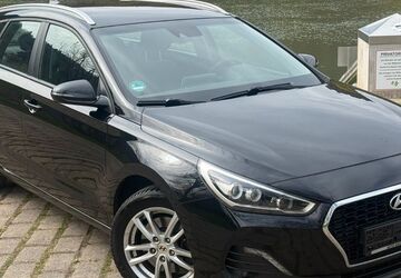 Hyundai i30 239.000 km 7.990 &euro; Mosbach 74821