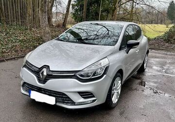Renault Clio 126.500 km 5.999 &euro; Benningen 71726