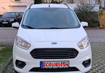 Ford Tourneo Courier 156.000 km 8.490 &euro; Obersulm 74182