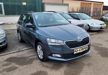 Skoda Fabia 68.800 km 10.490 &euro; Sachsenheim 74343