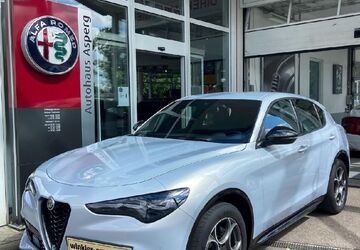 Alfa Romeo Stelvio 30.326 km 44.990 &euro; Asperg 71679
