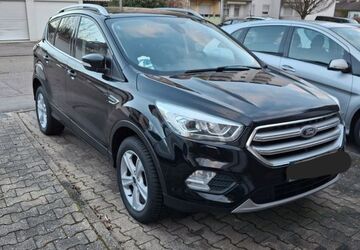 Ford Kuga 55.000 km 15.300 &euro; Ludwigsburg 71640