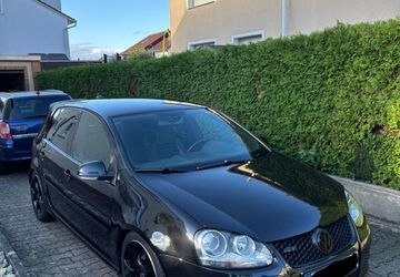 VW Golf 175.000 km 11.999 &euro; Bietigheim-Bissingen 74321