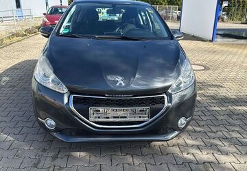 Peugeot 208 221.129 km 2.350 &euro; Pfedelbach 74629