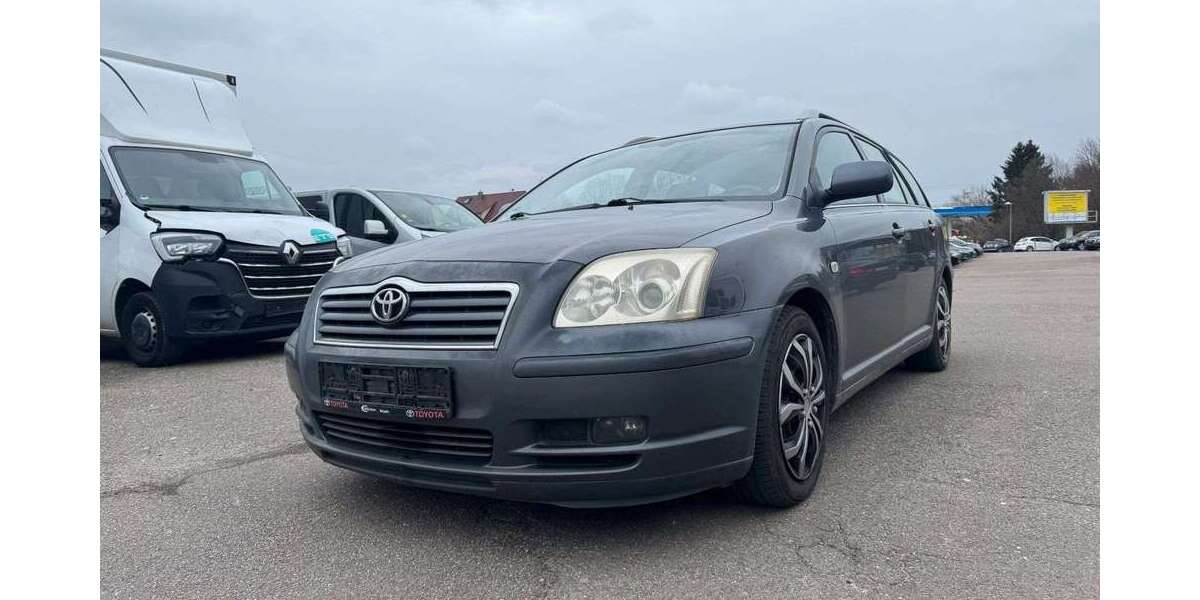 Toyota Avensis 253.000 km 2.980 &euro; Öhringen 74613