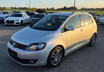 VW Golf 143.120 km 4.590 &euro; Heilbronn 74080