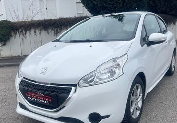 Peugeot 208 162.000 km 3.650 &euro; Sulzbach an der Murr 71560