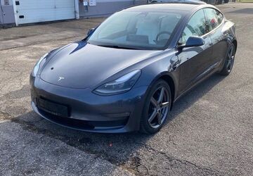 Tesla Model 3 214.503 km 18.900 &euro; Abstatt 74232