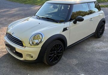 Mini ONE 118.000 km 6.490 &euro; Brackenheim 74336