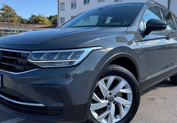 VW Tiguan 76.800 km 29.999 &euro; Heilbronn 74074