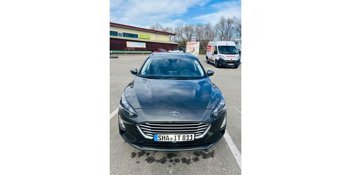 Ford Focus 76.000 km 13.990 &euro; Öhringen 74613