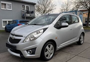 Chevrolet Spark 120.000 km 1.800 &euro; Oedheim 74229