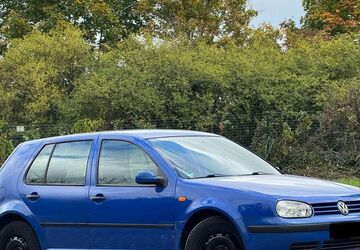 VW Golf 230.000 km 2.700 &euro; Murr 71711