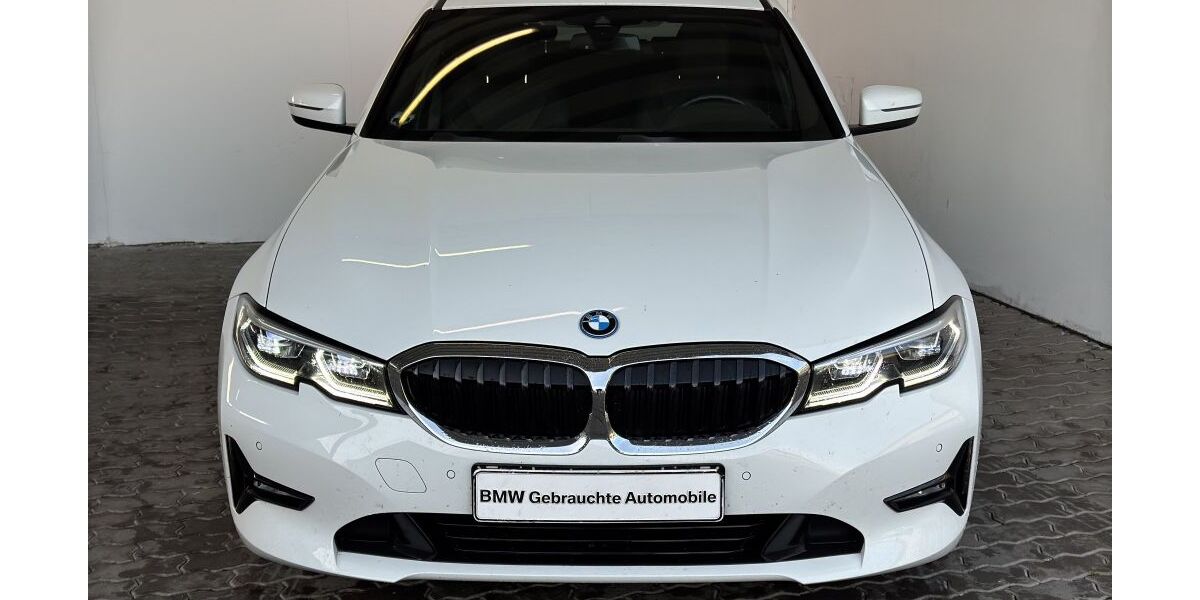 BMW 320 27.014 km 29.680 &euro; Heilbronn 74076