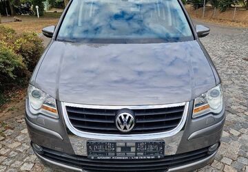 VW Touran 210.000 km 4.990 &euro; Heilbronn 74081