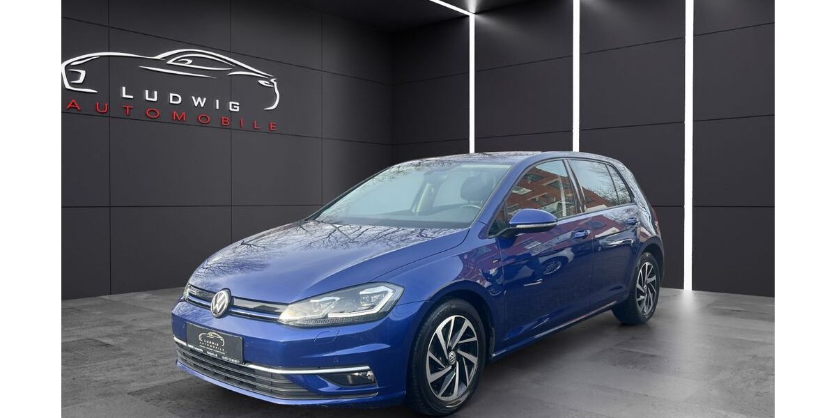 VW Golf 93.000 km 15.950 &euro; Marbach am Neckar 71672