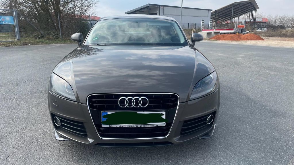 Audi TT 158.000 km 13.100 &euro; Bietigheim-Bissingen 74321