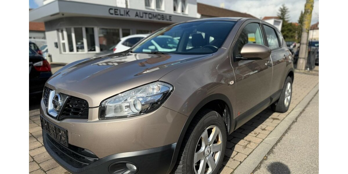 Nissan Qashqai Acenta 4X4 1. Hand AHK 100.000 km 7.490 &euro; Neckarsulm 74172