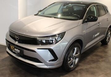 Opel Grandland (X) 26.100 km 24.820 &euro; Bietigheim-Bissingen 74321