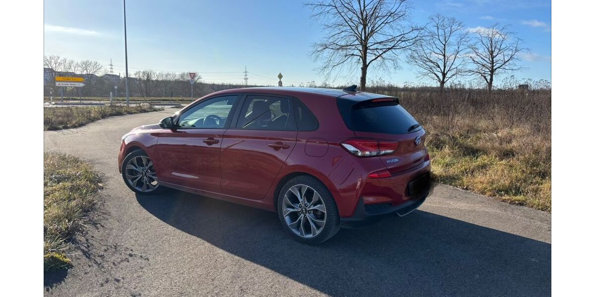 Hyundai i30 55.000 km 14.500 &euro; Vaihingen 71665