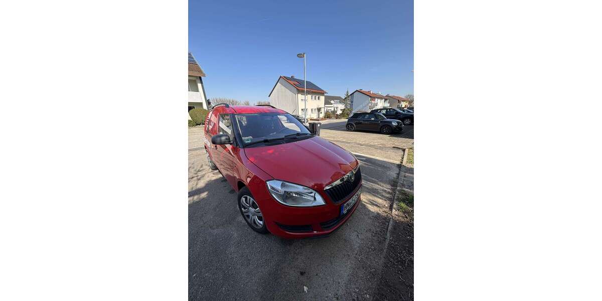 Skoda Praktik 120.000 km 3.800 &euro; Neuenstadt am Kocher 74196