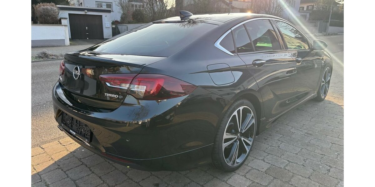 Opel Insignia B 2.0 CDTi Grand Sport OPC Line 144.500 km 12.500 &euro; Neckarsulm 74172