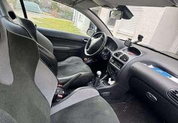 Peugeot 206 178.000 km 1.200 &euro; Heilbronn 74226