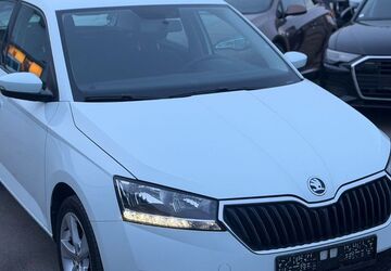 Skoda Fabia 96.000 km 8.499 &euro; Gundelsheim 74831
