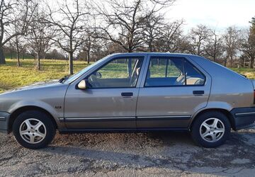 Renault R 19 124.700 km 2.950 &euro; Asperg 71679