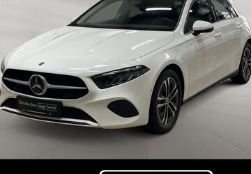 Mercedes-Benz A 200 32.411 km 24.977 &euro; Heilbronn 74072