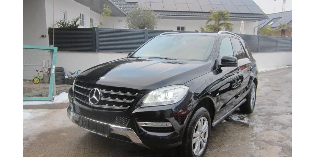 Mercedes-Benz ML 350 183.000 km 16.790 &euro; Öhringen-Cappel 74613