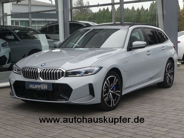 BMW 330 8.780 km 48.500 &euro; Vaihingen / Enz 71665