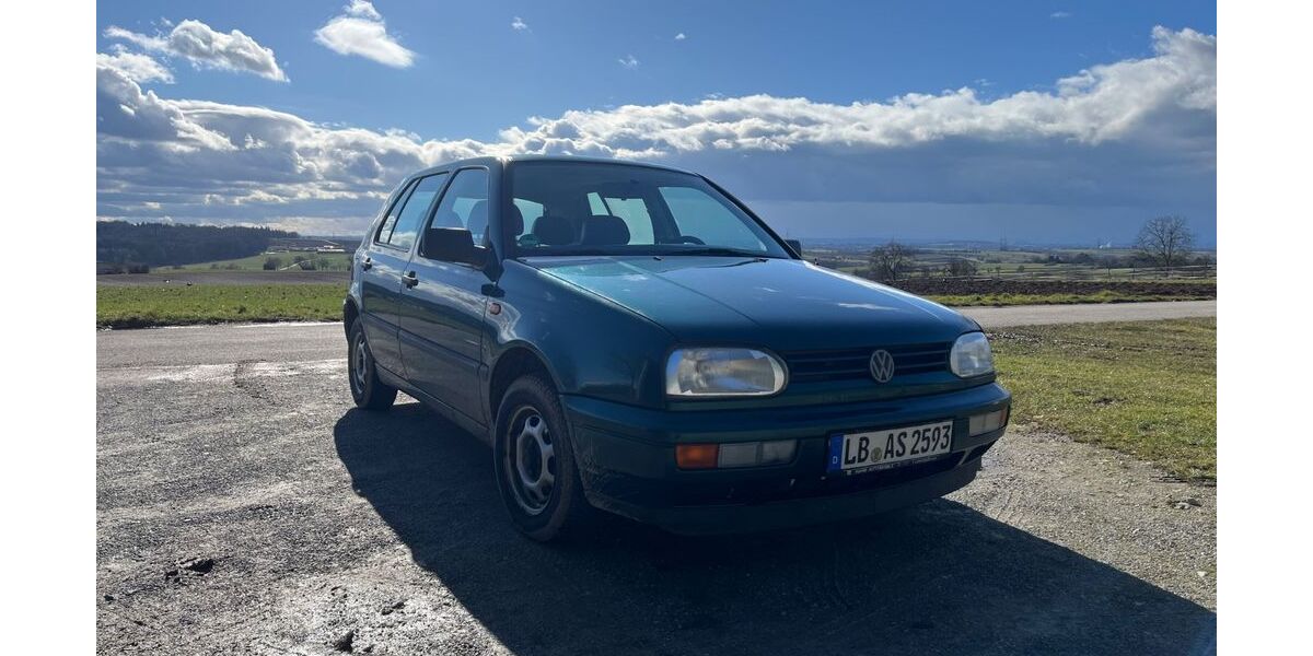 VW Golf 189.000 km 1.500 &euro; Erdmannhausen 71729
