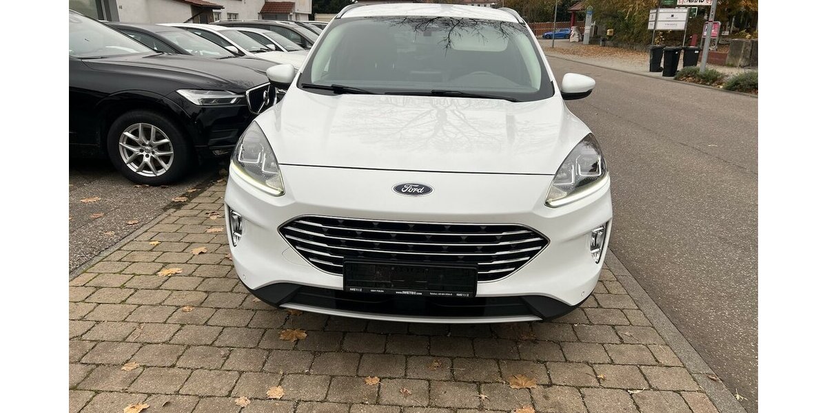 Ford Kuga TCDI Titanium 1 Hand navi 160.000 km 15.490 &euro; Neckarsulm 74172