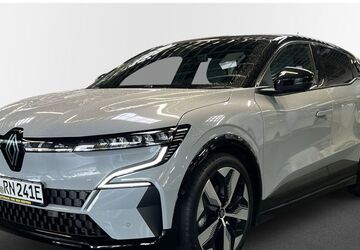 Renault Megane E-TECH 16.999 km 34.380 &euro; Heilbronn 74076