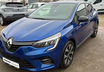 Renault Clio 24.885 km 14.890 &euro; Ludwigsburg 71636