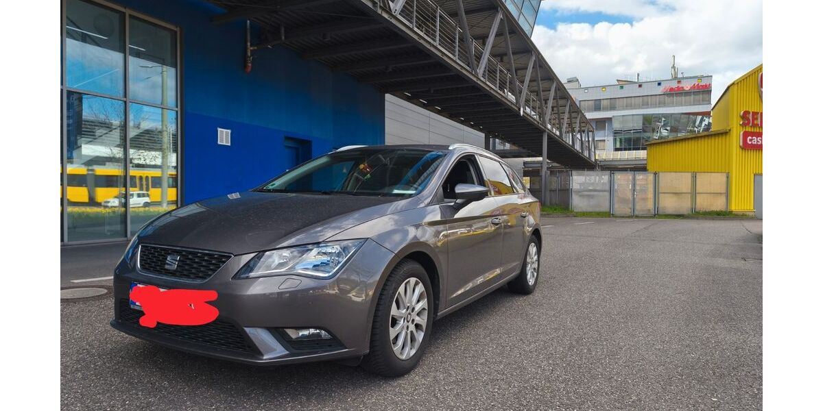 Seat Leon 117.000 km 10.999 &euro; Bitzfeld 74626