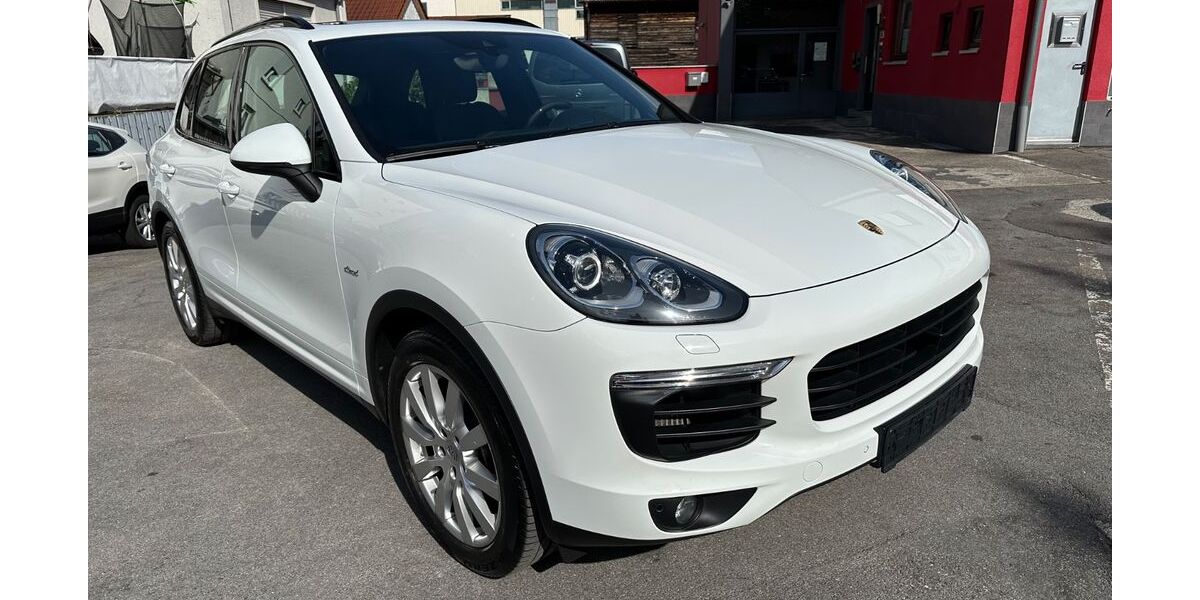 Porsche Cayenne 196.000 km 28.990 &euro; Heilbronn 74080