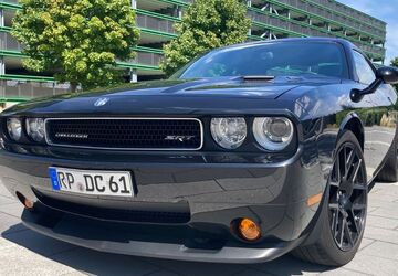 Dodge Challenger 89.200 km 30.000 &euro; Heilbronn 74074
