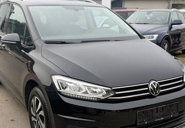 VW Touran 133.000 km 19.999 &euro; Gundelsheim 74831