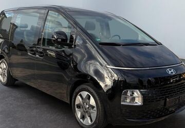 Hyundai STARIA 14.800 km 36.900 &euro; Gundelsheim 74831