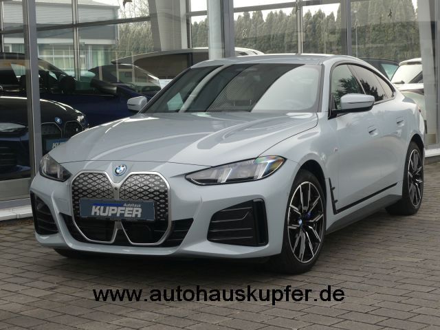 BMW i4 15.670 km 48.900 &euro; Vaihingen / Enz 71665