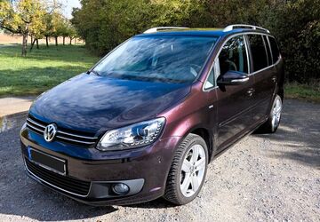 VW Touran 77.000 km 9.900 &euro; Heilbronn 74080
