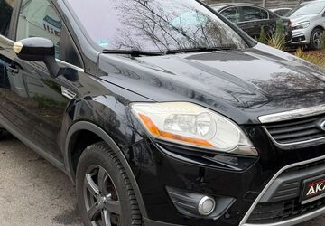 Ford Kuga 91.100 km 7.999 &euro; Ludwigsburg 71638