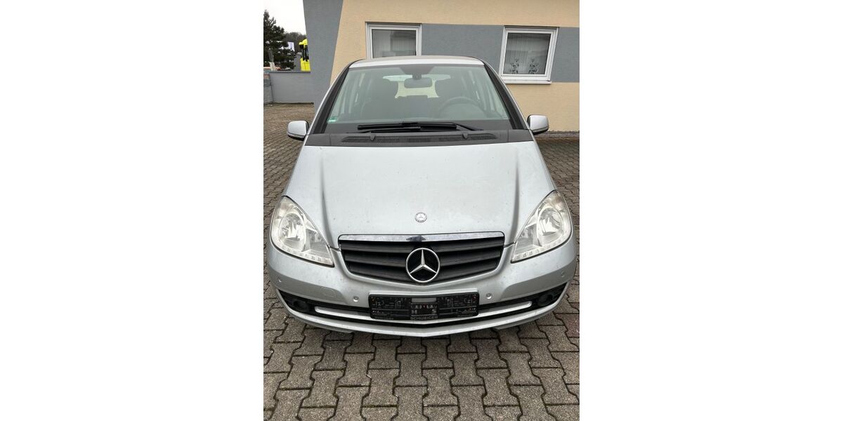 Mercedes-Benz A 160 128.525 km 4.250 &euro; Massenbachhausen 74252