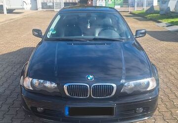 BMW 323 148.000 km 6.990 &euro; Bietigheim-Bissingen 74321