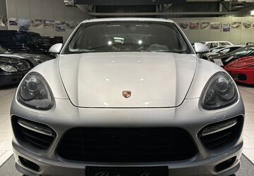Porsche Cayenne 143.000 km 29.949 &euro; Ludwigsburg 71638