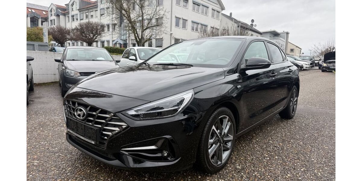 Hyundai i30 52.000 km 17.990 &euro; Heilbronn 74080