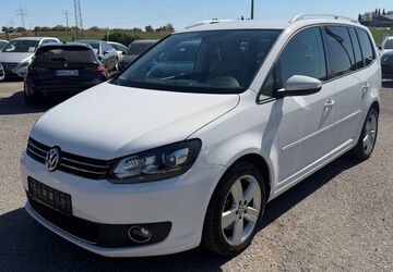 VW Touran 319.000 km 5.290 &euro; Heilbronn 74080